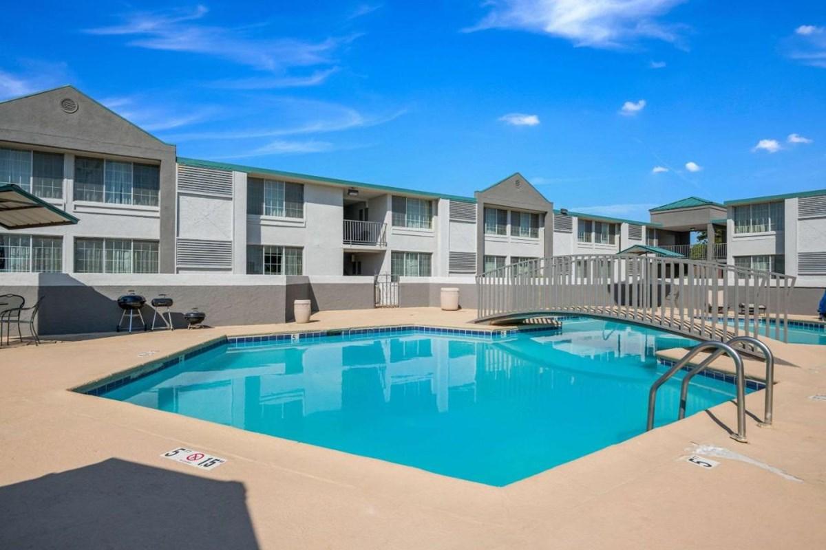 La Quinta By Wyndham Sweetwater East Hotel Bagian luar foto